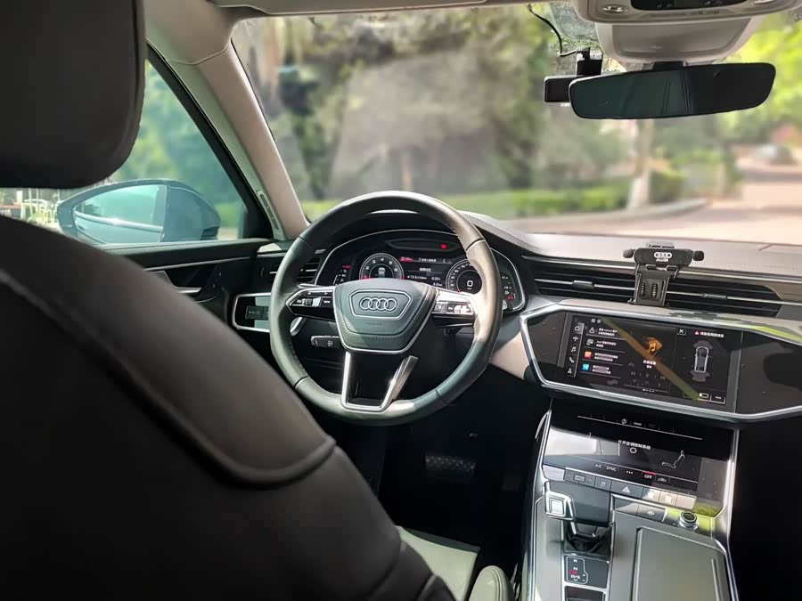 Audi A6L 2021