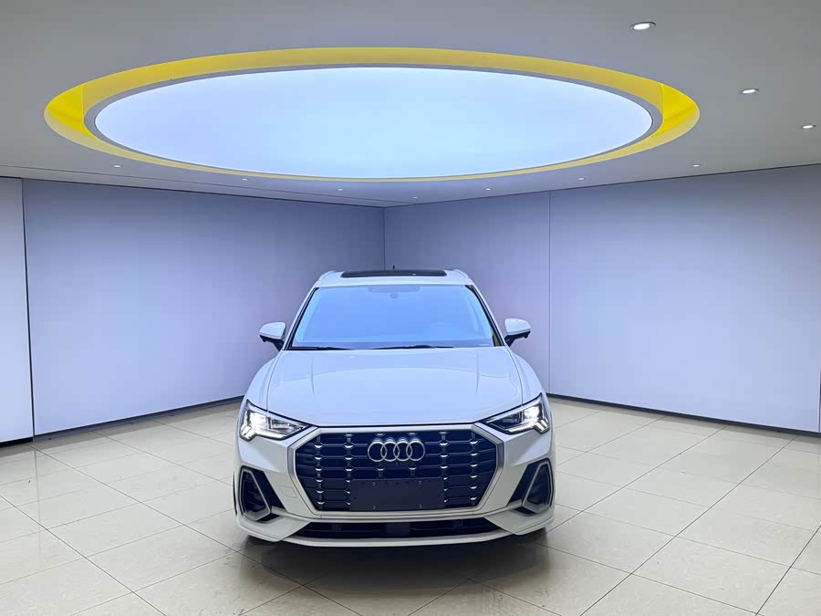Audi Q3 2021