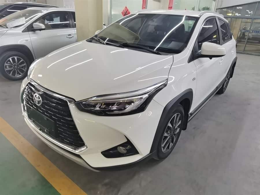 Toyota Yaris L 2020