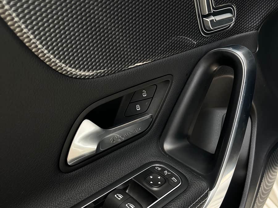 Mercedes-Benz A-Class 2021 — фото 20