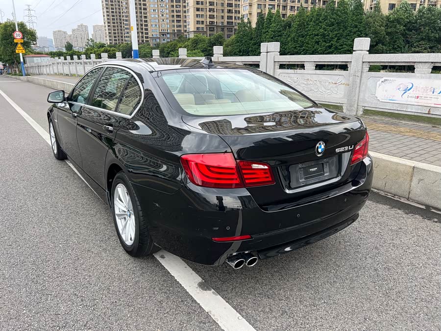 BMW 5 Series 2012