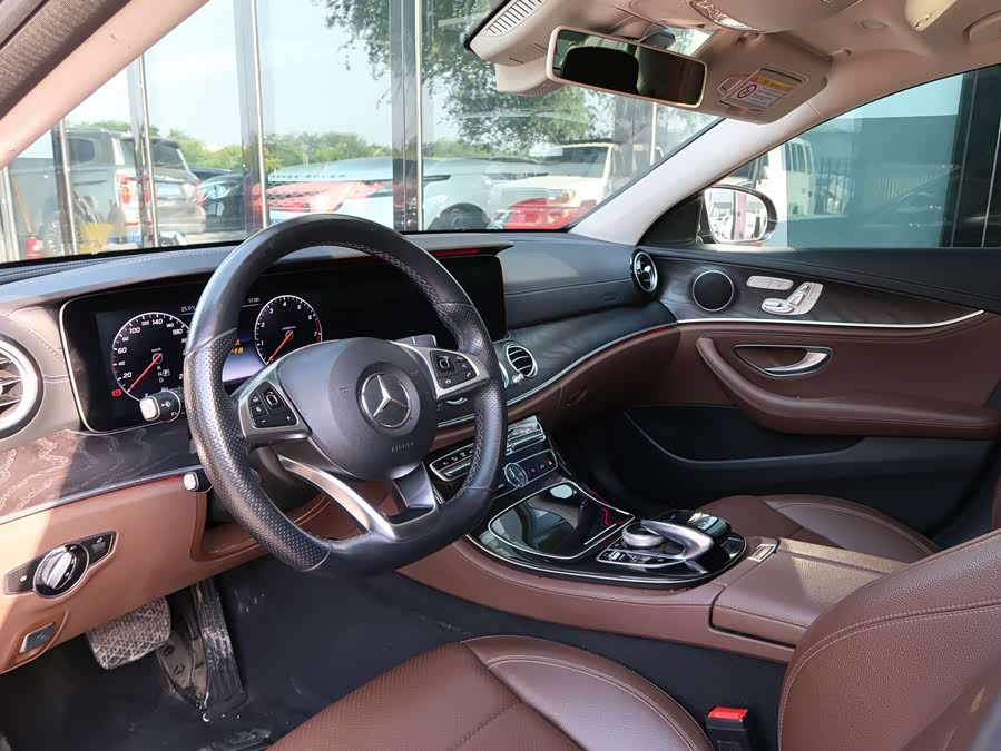 Mercedes-Benz E-Class 2016