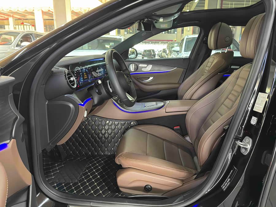 Mercedes-Benz E-Class 2021