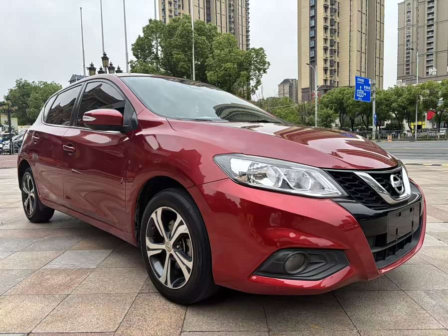 Nissan Tiida 2016