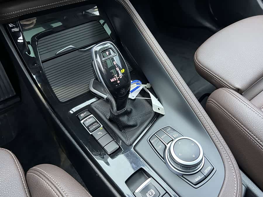 BMW X1 2021 — фото 11