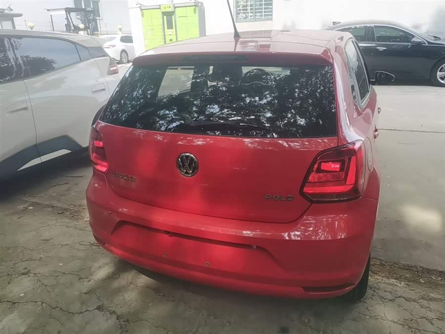 Volkswagen Polo 2016