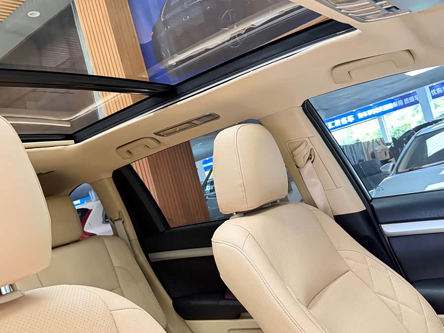 Toyota Highlander 2015 — фото 12