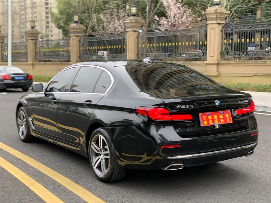 BMW 5 Series 2022