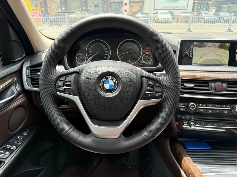 BMW X5 2014 — фото 14