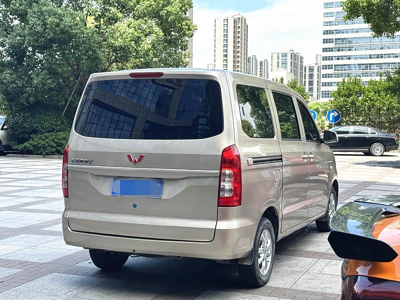 Wuling Hongguang V 2022 — фото 22