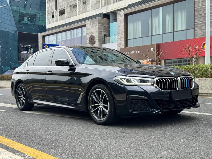 BMW 5 Series 2022