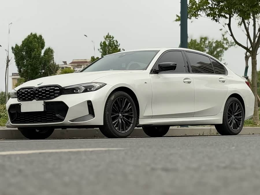 BMW 3 Series 2024