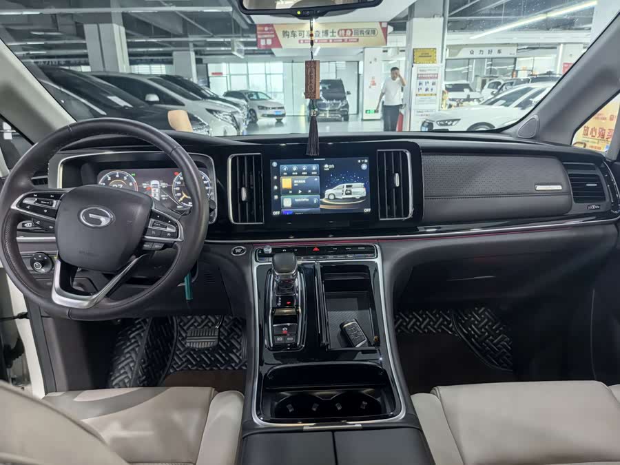 GAC Trumpchi M8 2021 — фото 10