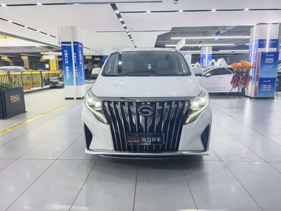 GAC Trumpchi M8 2021