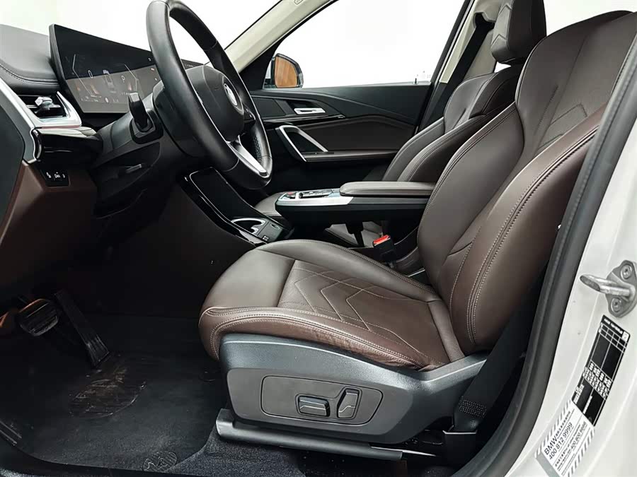 BMW X1 2023 — фото 19
