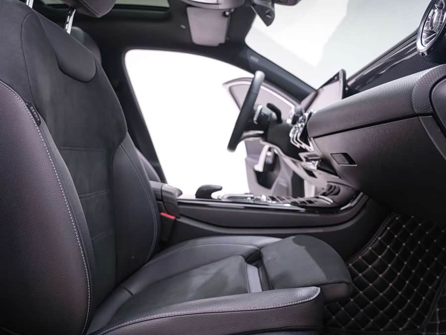 Mercedes-Benz A-Class 2021 — фото 27