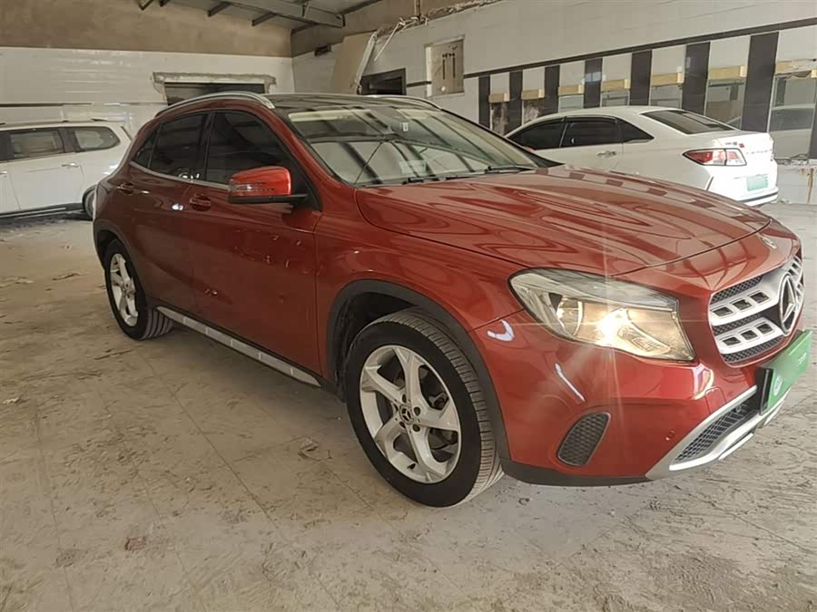 Mercedes-Benz GLA 2017