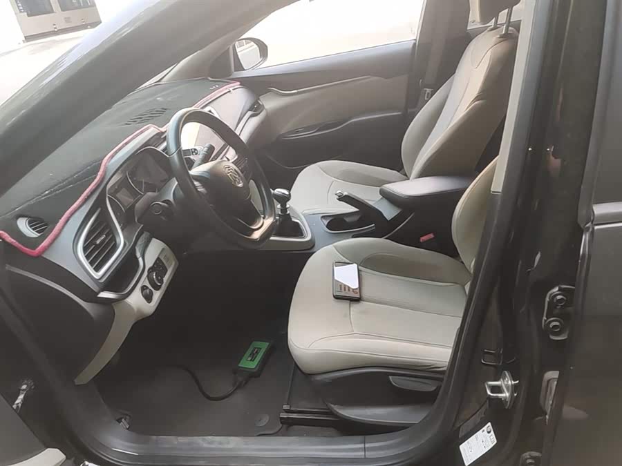 Buick Excelle GT 2018 — фото 15