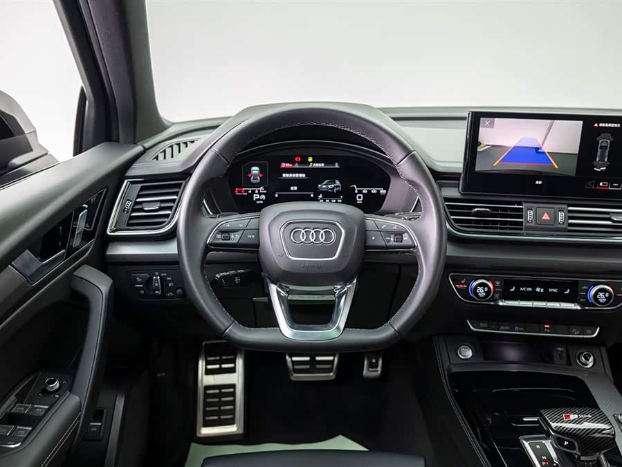 Audi Q5L 2025 — фото 18