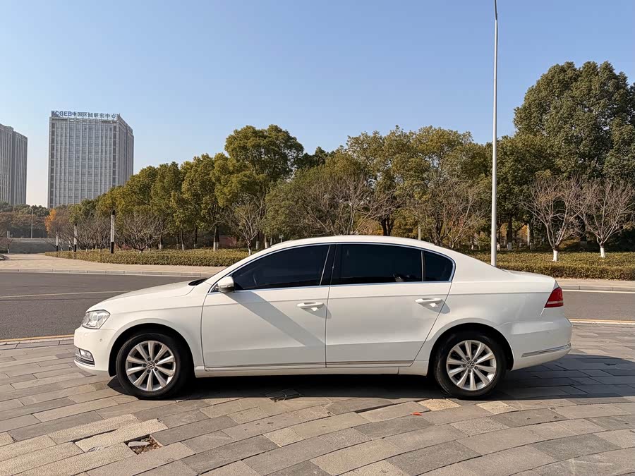 Volkswagen Magotan 2015