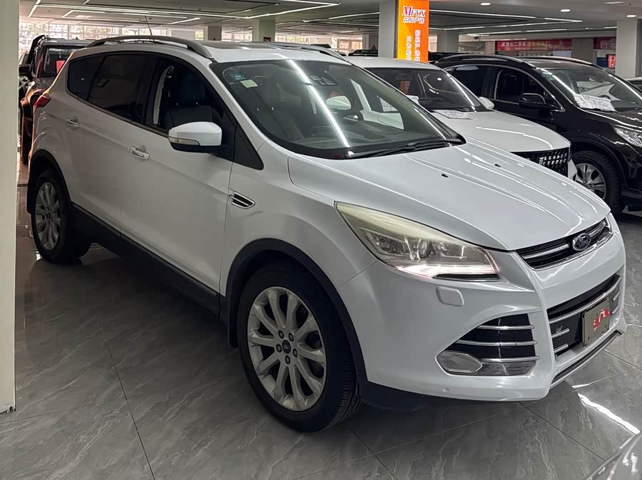 Ford Kuga 2015