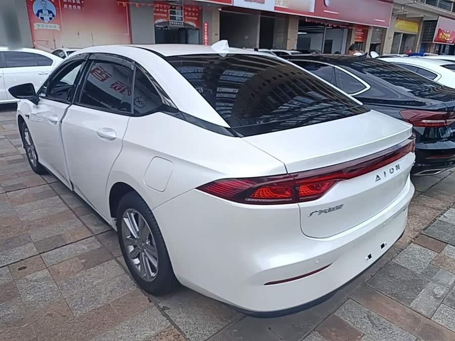 Aion S 2022