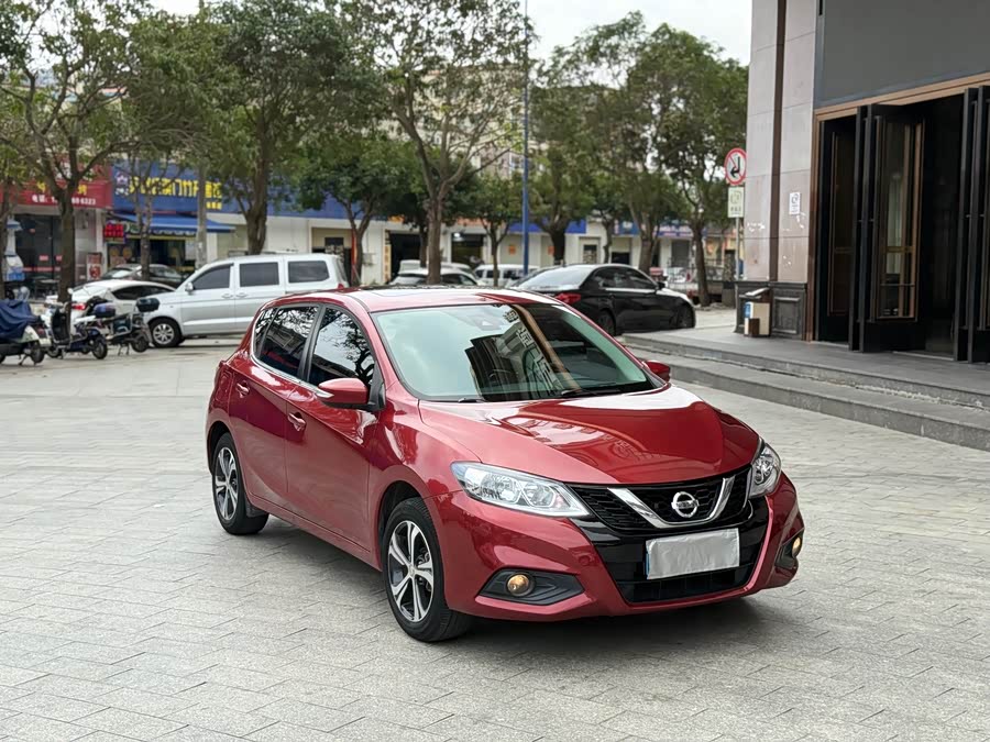 Nissan Tiida 2016