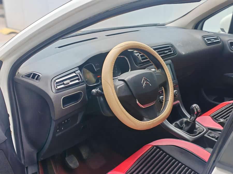Citroën C4 Sega 2018 — фото 14