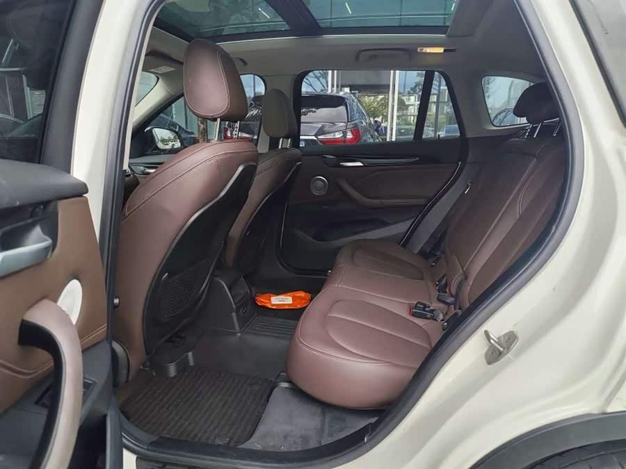 BMW X1 2021