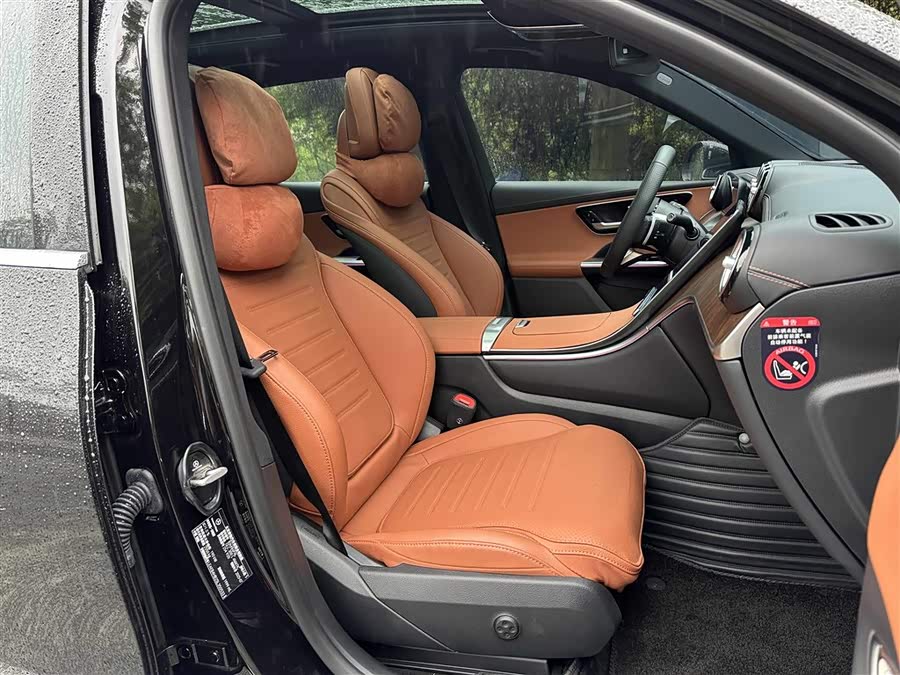 Mercedes-Benz GLC 2025
