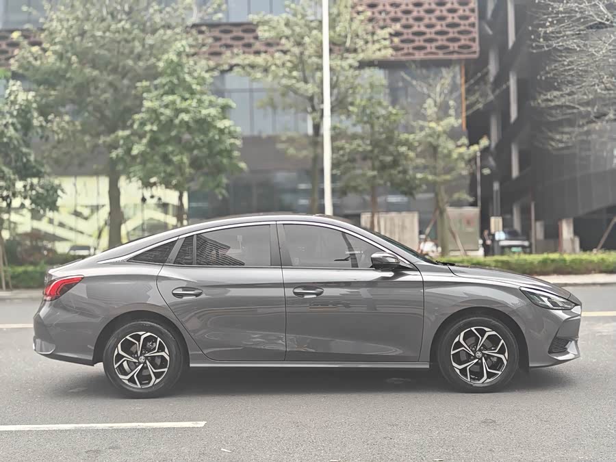MG MG5 2022