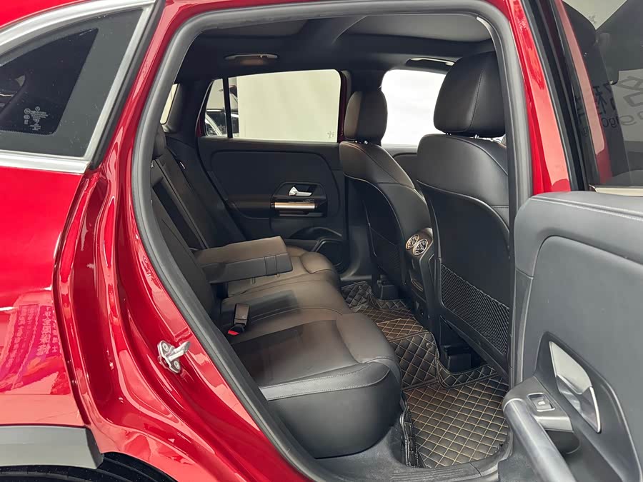 Mercedes-Benz GLA 2022 — фото 11