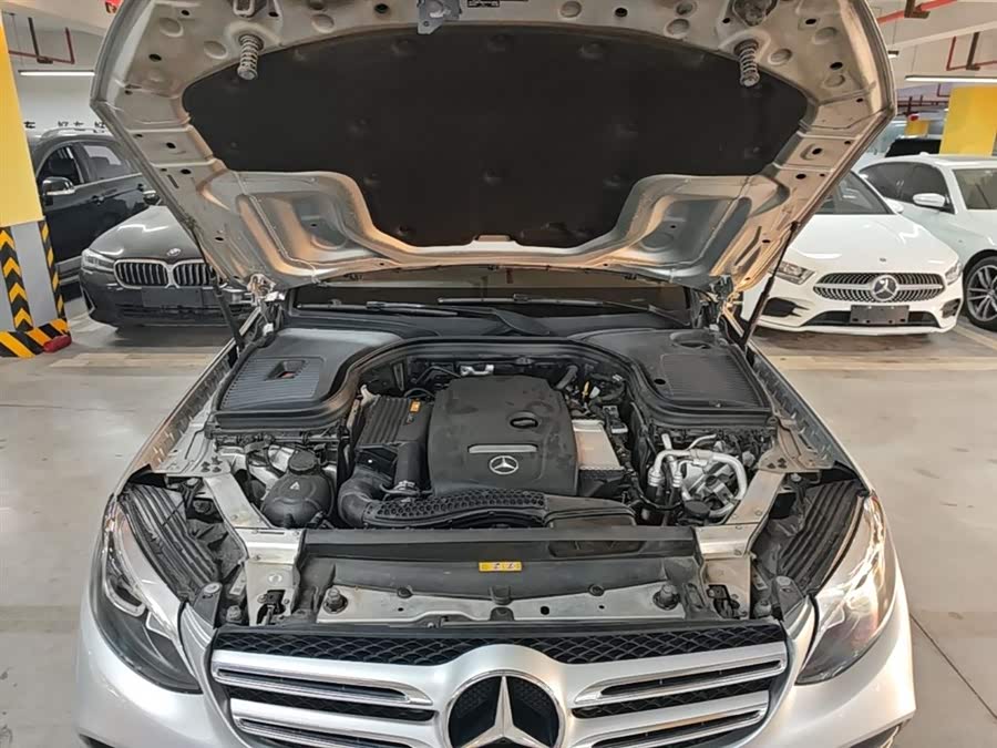 Mercedes-Benz GLC 2018 — фото 20