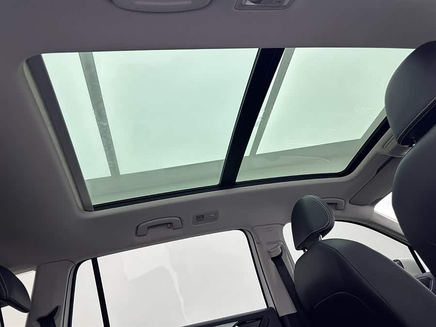 Volkswagen Tiguan L 2019 — фото 23