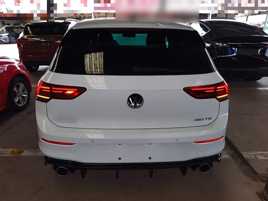 Volkswagen Golf 2024