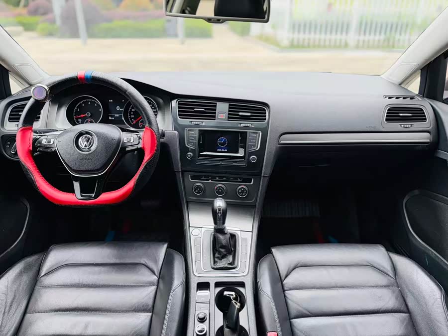 Volkswagen Golf 2016