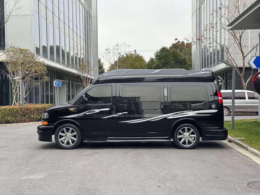 GMC SAVANA 2011