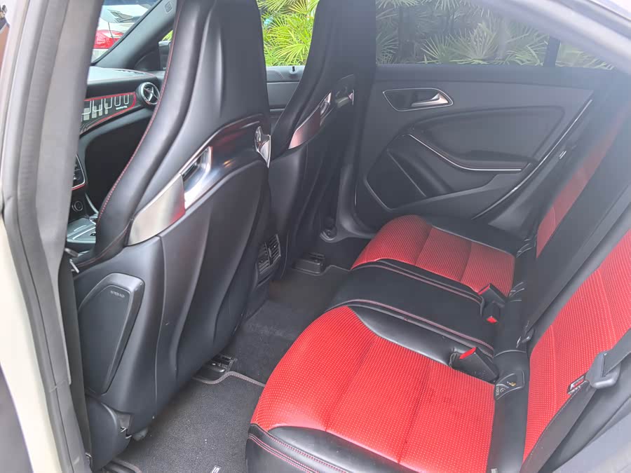Mercedes-Benz Mercedes CLA AMG 2014 — фото 12