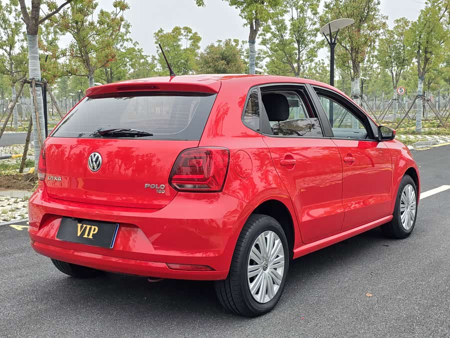 Volkswagen Polo 2016