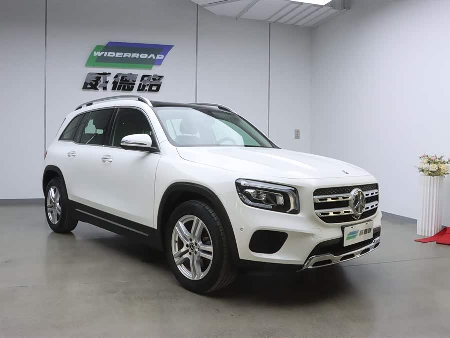 Mercedes-Benz GLB 2020