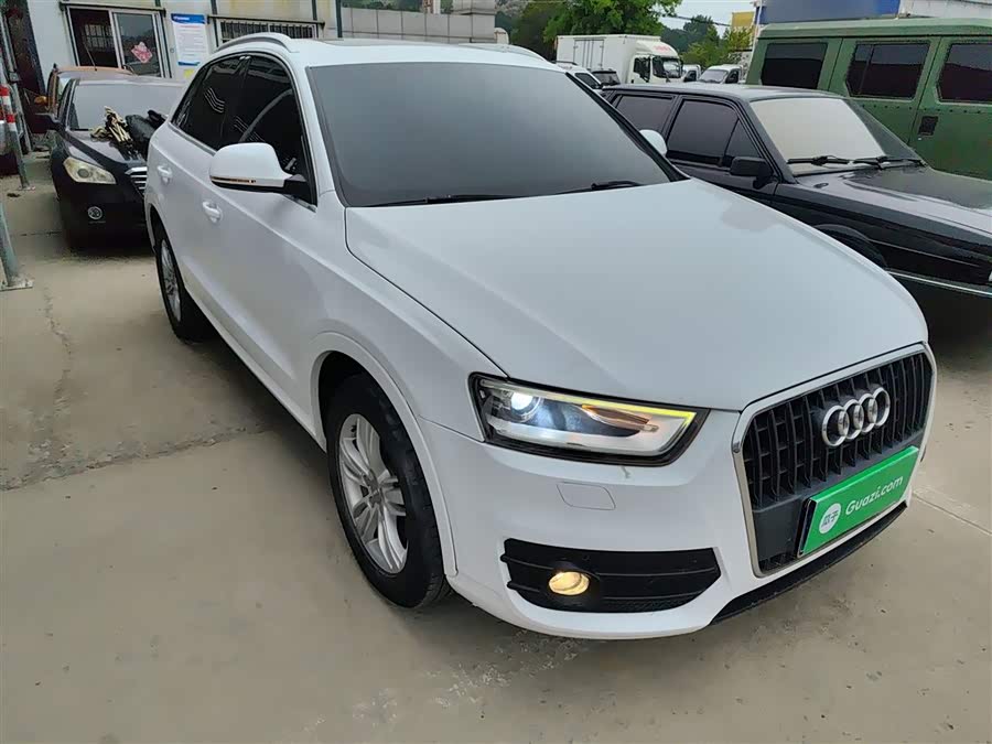 Audi Q3 2015
