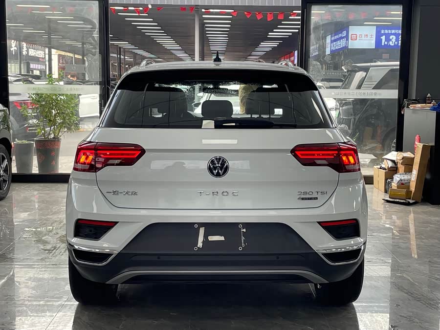Volkswagen T-Roc 2021 — фото 16