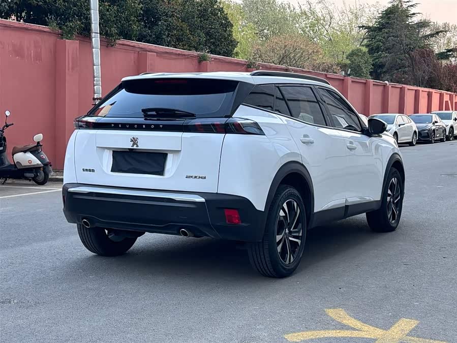 Peugeot 2008 2022