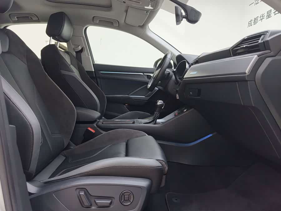 Audi Q3 Sportback 2022 — фото 13