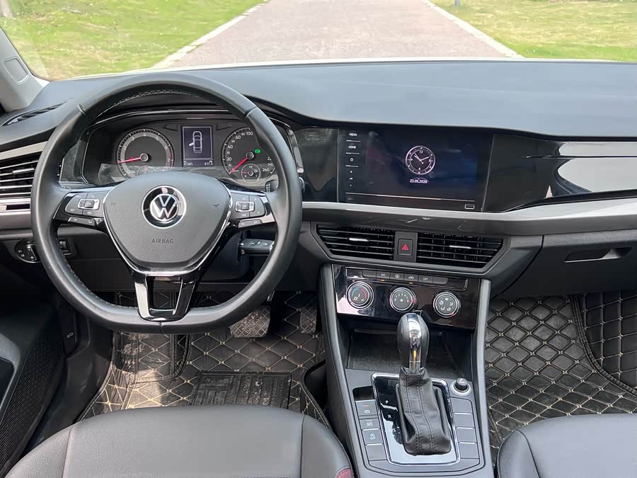 Volkswagen Bora 2021