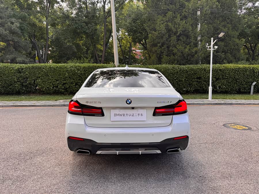 BMW 5 Series 2022