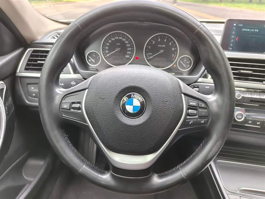 BMW 3 Series 2019