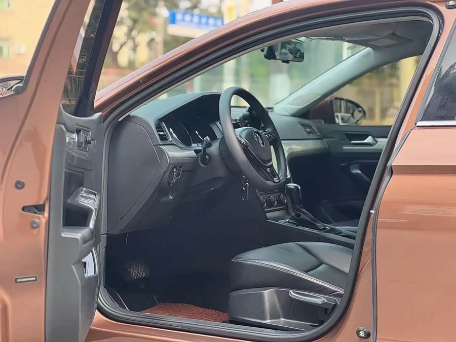 Volkswagen Lamando 2017