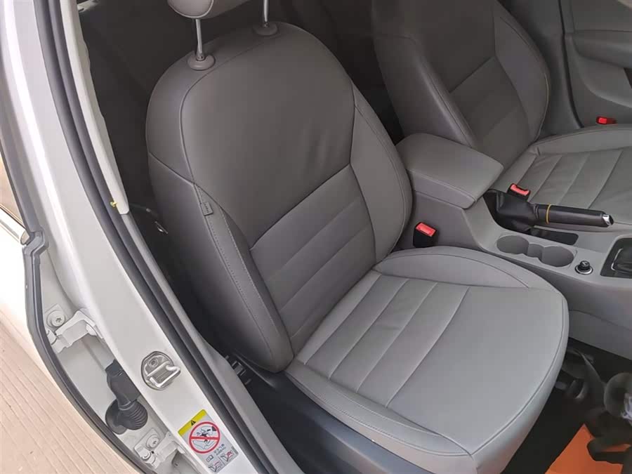 Skoda Octavia 2015 — фото 25
