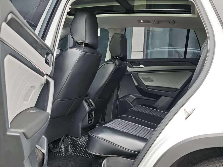 Volkswagen Tayron 2023